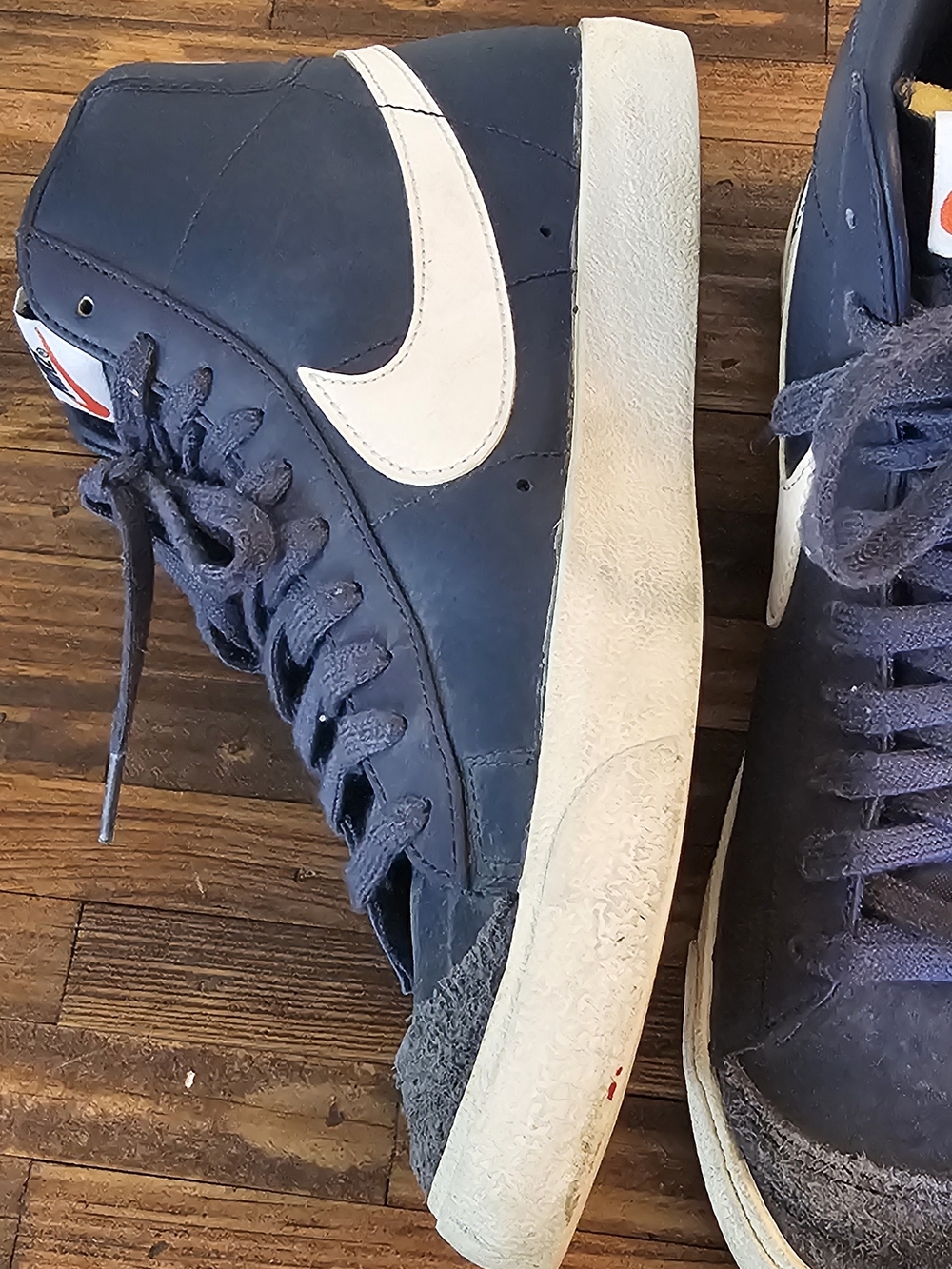 Nike Navy High-Top Sneakers with White Swoosh - Picture 4 of 7